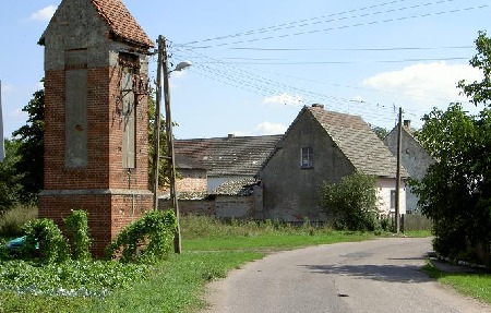 Ortseinfahrt Klein-Schlatikow